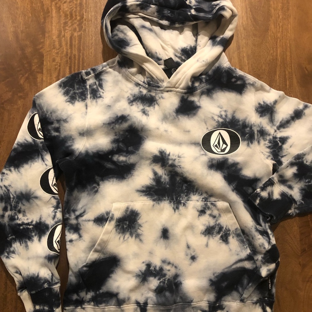 Volcom tye-dye hoodie
